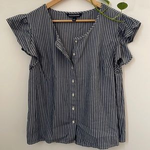 Cute Calvin Klein Jeans striped blouse 👒